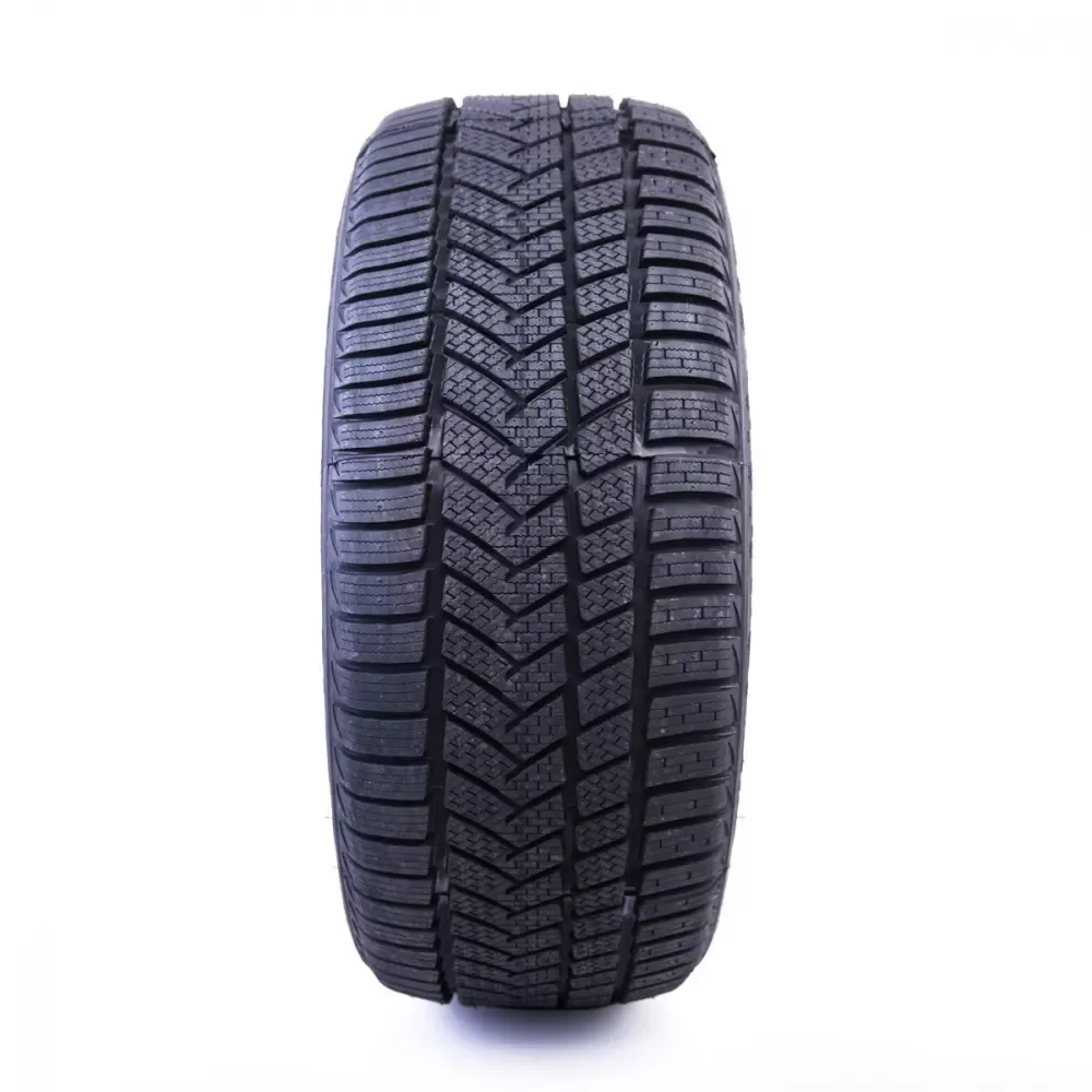 Sunny 245/40R18 97V NW211 XL