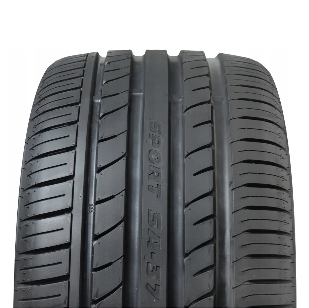 Goodride 225/40R19 93Y SA37 XL