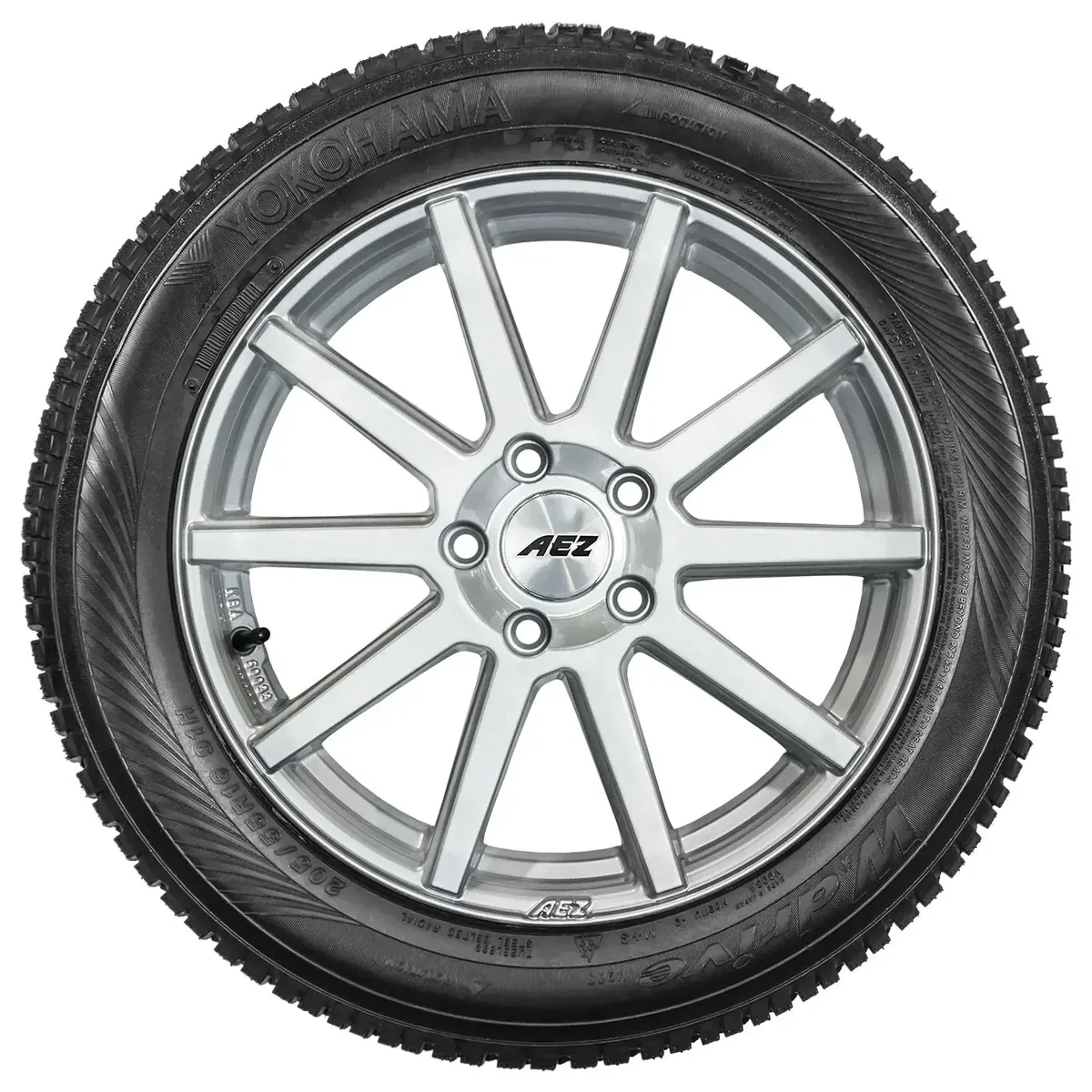 Yokohama 235/45R19 99V BLUEARTH WINTER (V905) XL