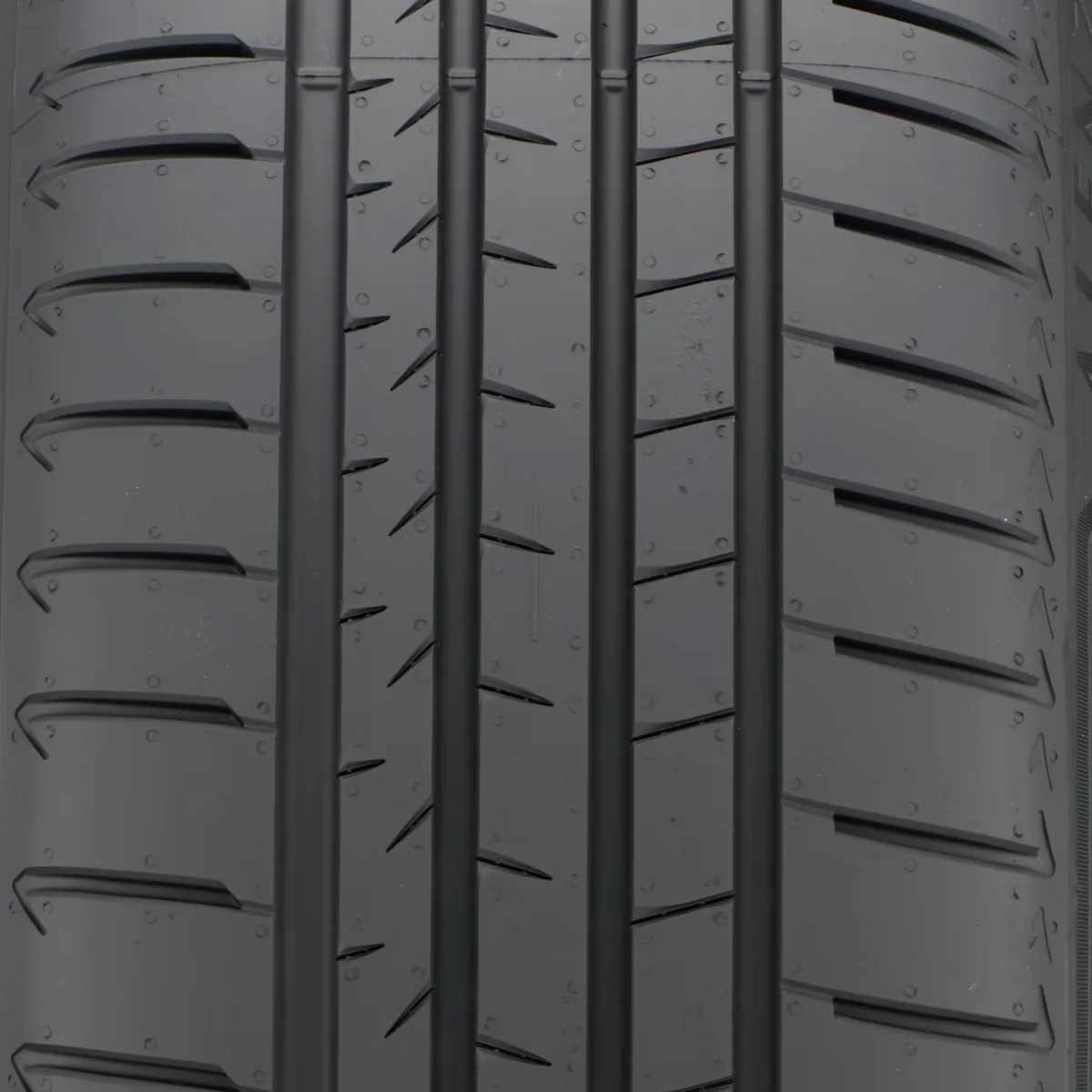 BRIDGESTONE 235/50R19 99V Alenza 001 SEAL