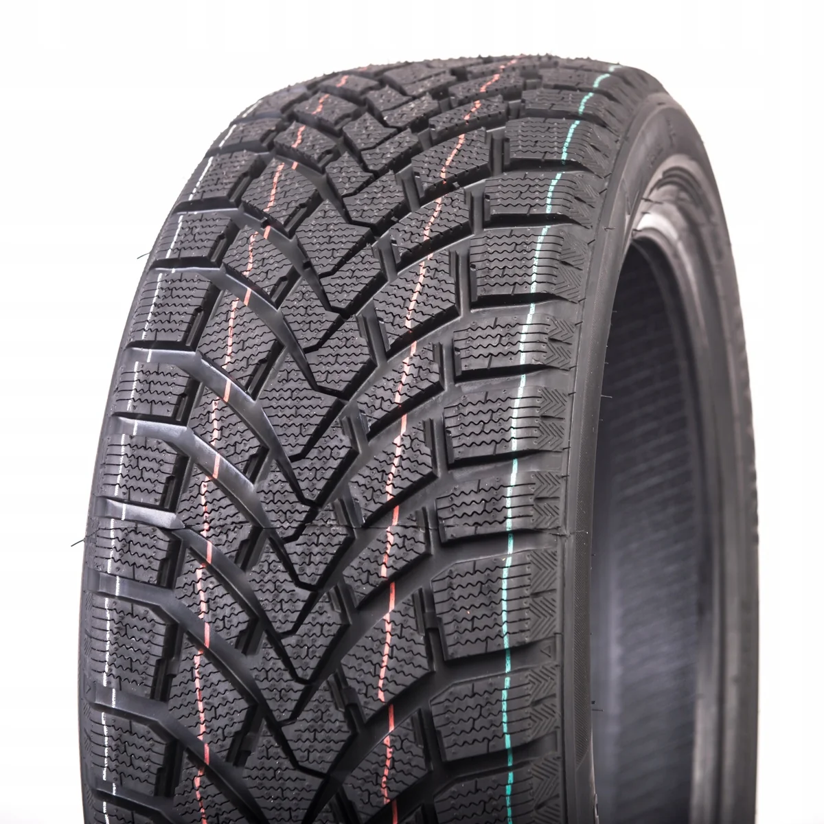 Mazzini 215/60R16 95T SNOWLEOPARD