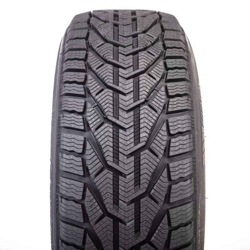 Kormoran 185/60R15 88T SNOW XL