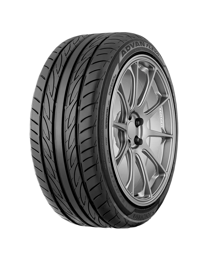 Yokohama 205/55R17 91V V701