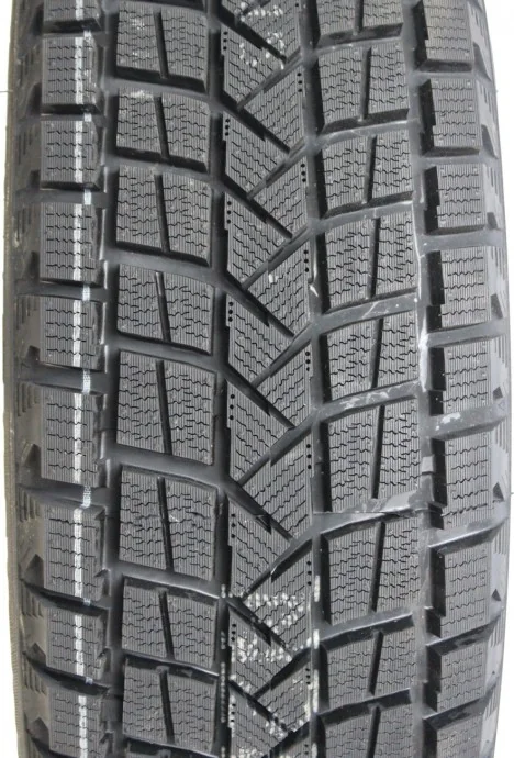 Firemax 235/60R18 107T FM806 XL
