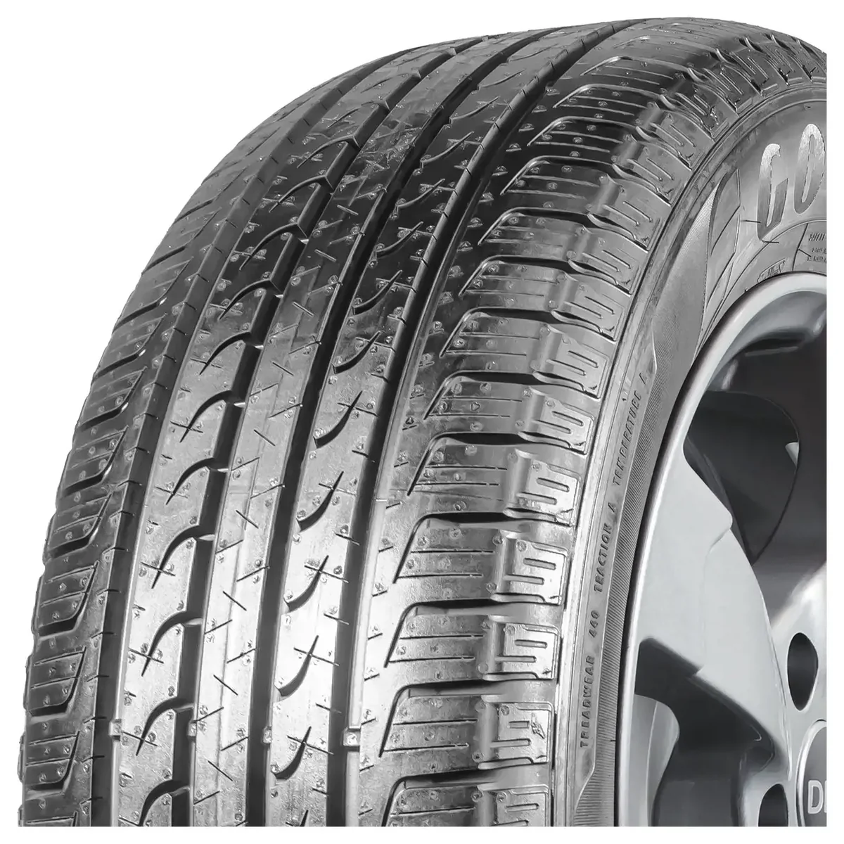 Goodyear 215/60R17 96H EfficientGrip SUV OE DACIA EVR